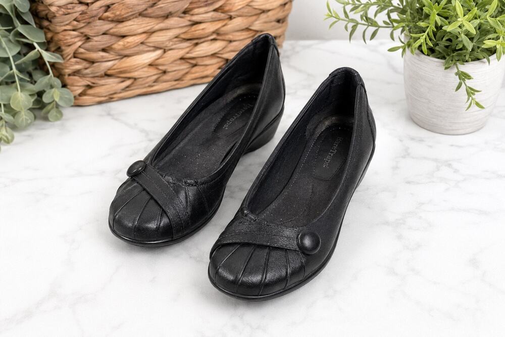 BareTraps Analise Black Comfort Walking Shoes Size 8.5